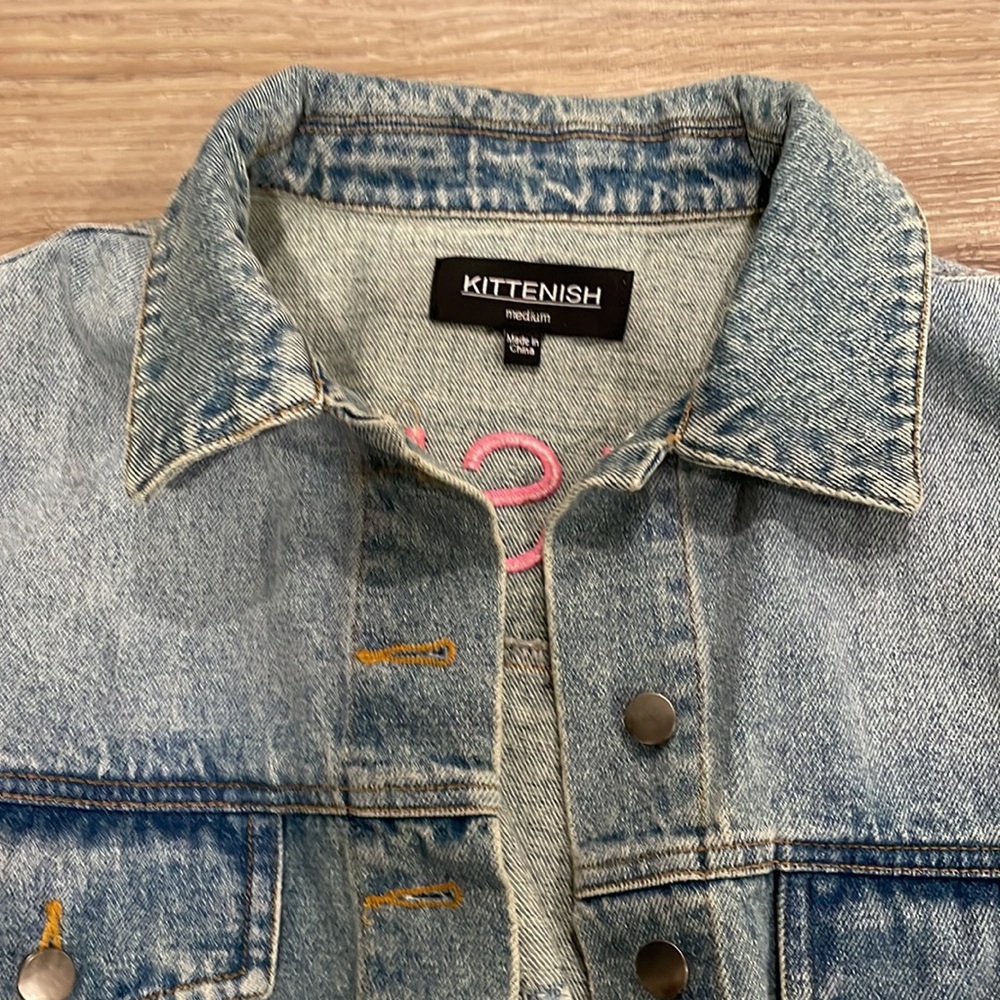 Kittenish ripped denim jacket - Picture 5 of 6